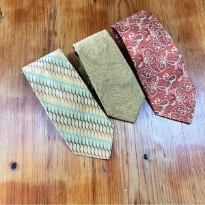 Jos. A. Bank Set of 3 Men’s Silk Ties Gold Yellow Orange‎ Good Condition